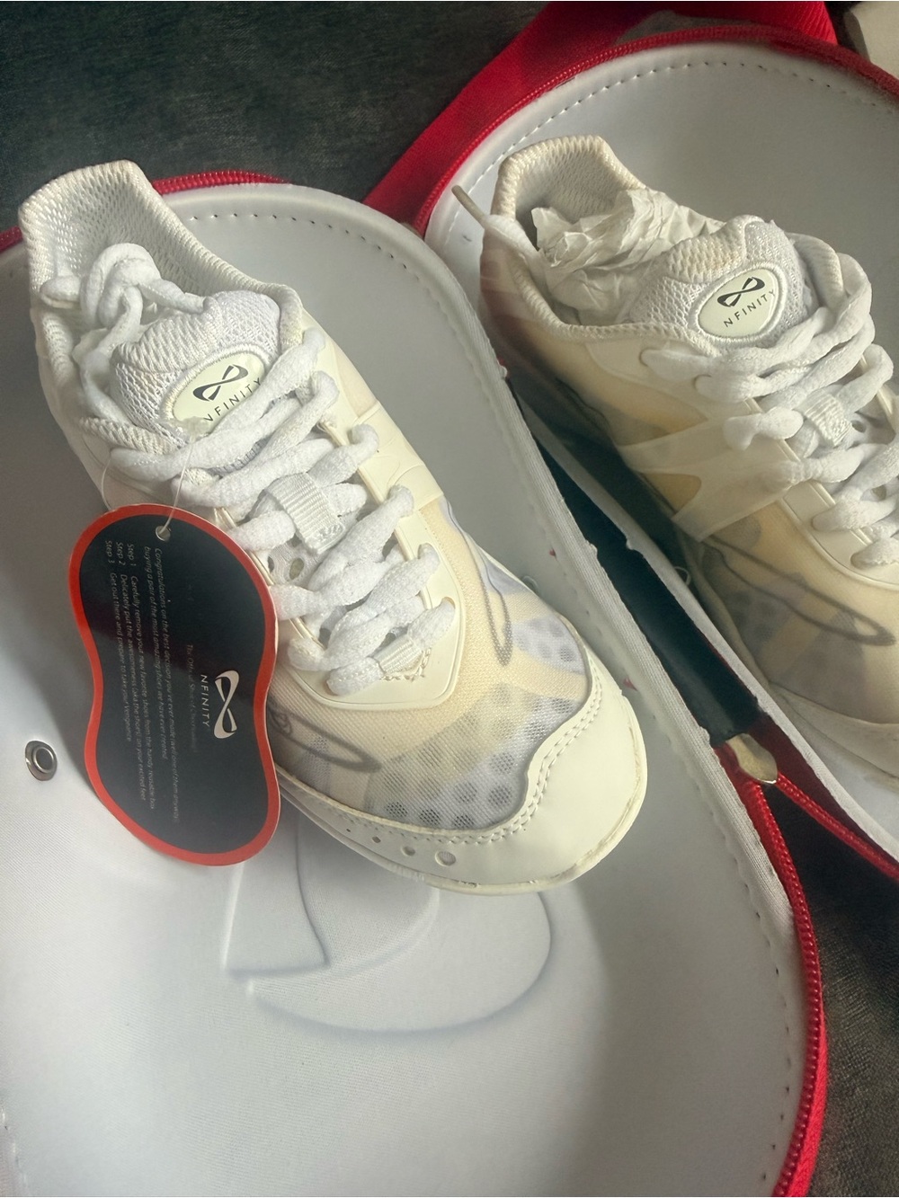 NFINITY Vengeance girls White and Cream Sneakers
